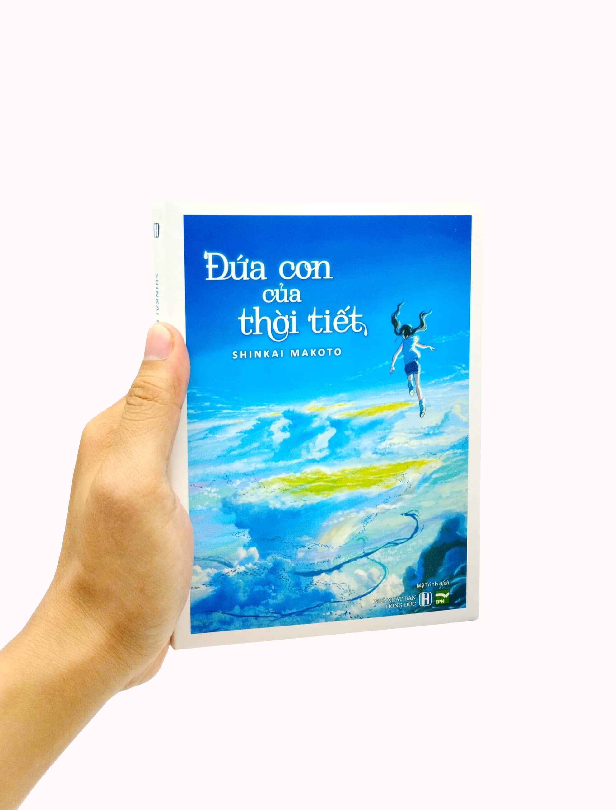 Đứa Con Của Thời Tiết - Bản Thường - Tặng Kèm Postcard Màu Chất Liệu Giấy Ivory