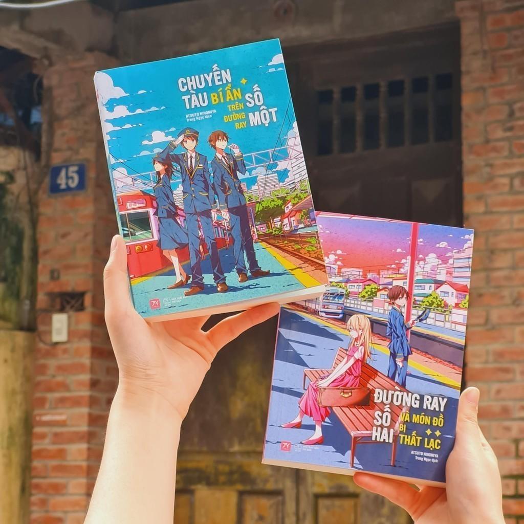 Combo Chuyến Tàu Bí Ẩn Trên Đường Ray Số Một + Đường Ray Số Hai Và Món Đồ Bị Thất Lạc - Bản Quyền