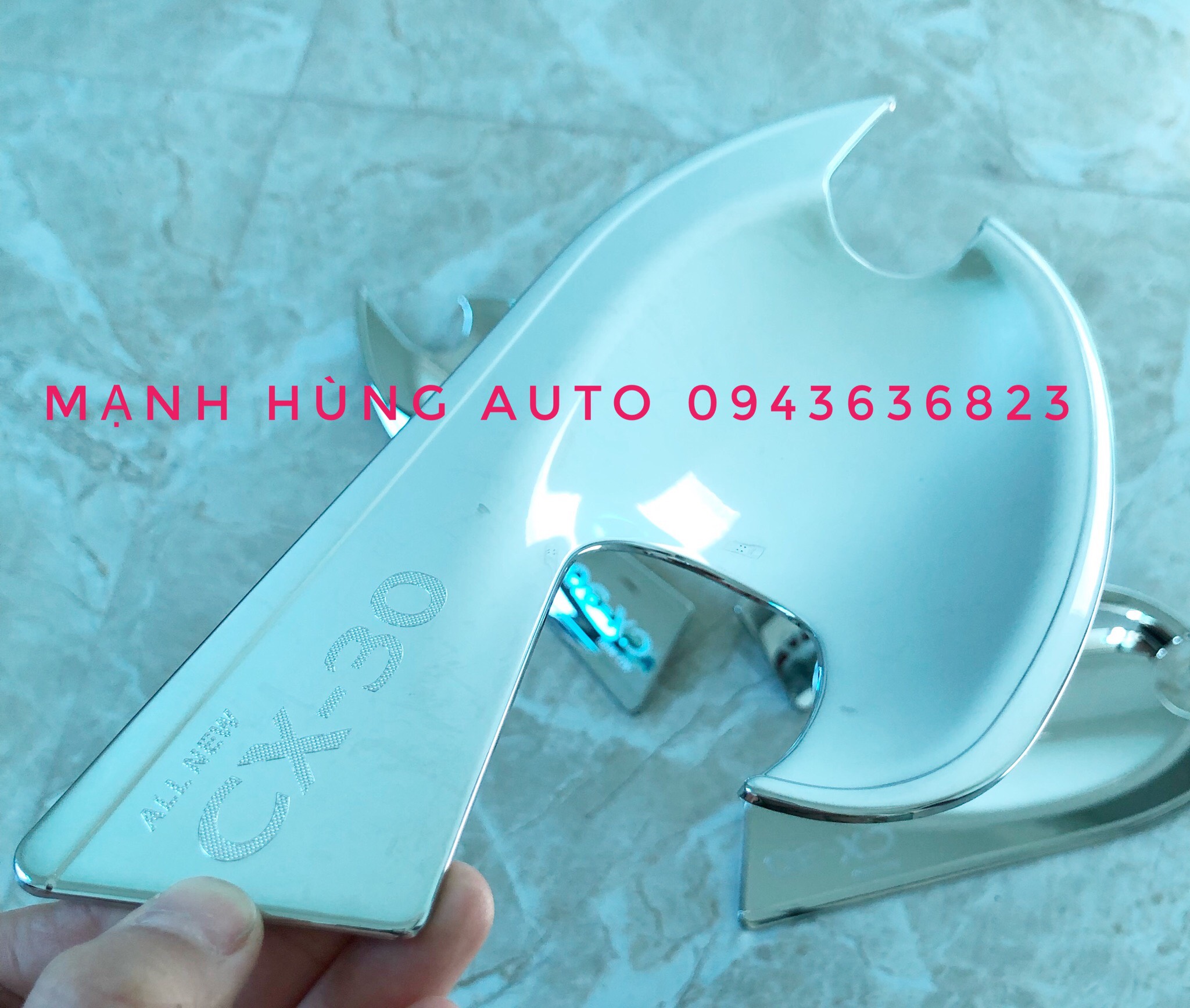ỐP HÕM CỬA MẠ CROM XE MAZDA CX30