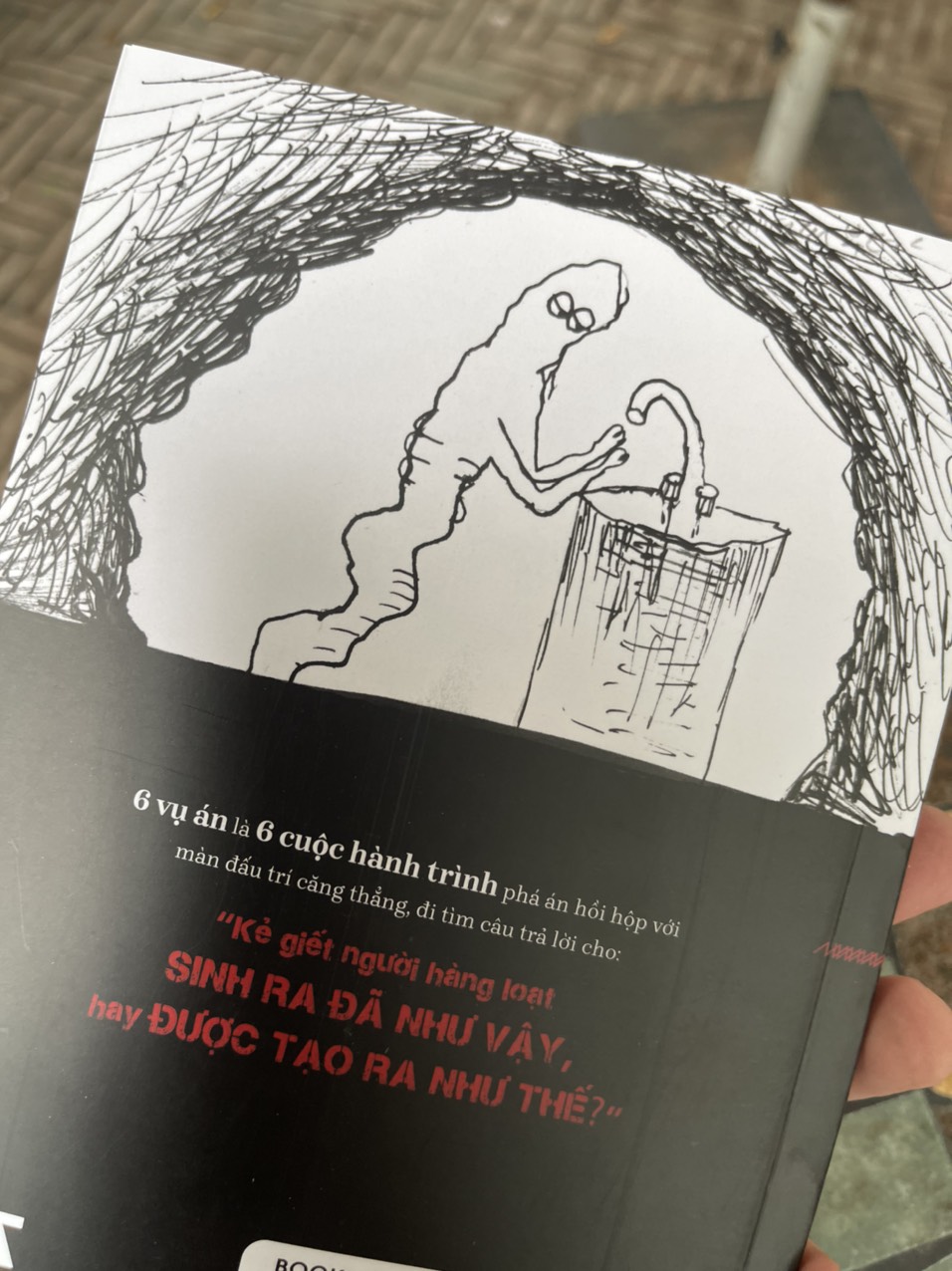 NGƯỜI ĐỌC SUY NGHĨ CỦA ÁC QUỶ – Kwon Il-yong và Ko Na-mu – Nguyễn Thủy dịch – Bookland – AZ VIETNAM – NXB Dân Trí (Bìa mềm)