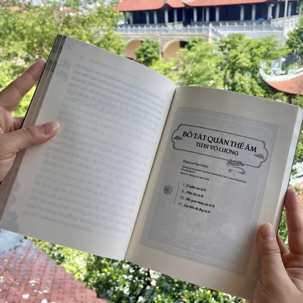 Sách - Tứ Đại Bồ Tát - Vĩnh Nghiêm Books