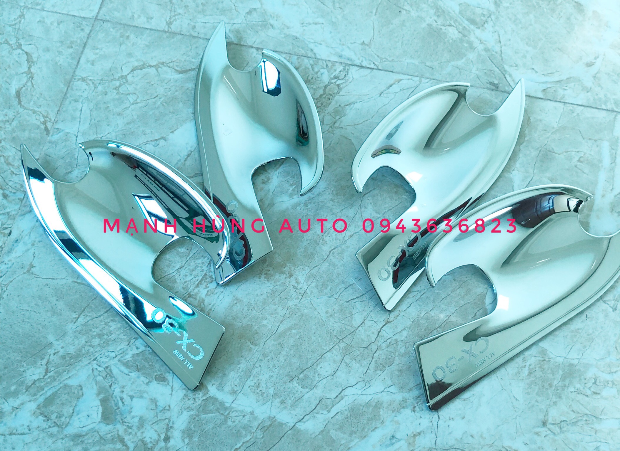 ỐP HÕM CỬA MẠ CROM XE MAZDA CX30