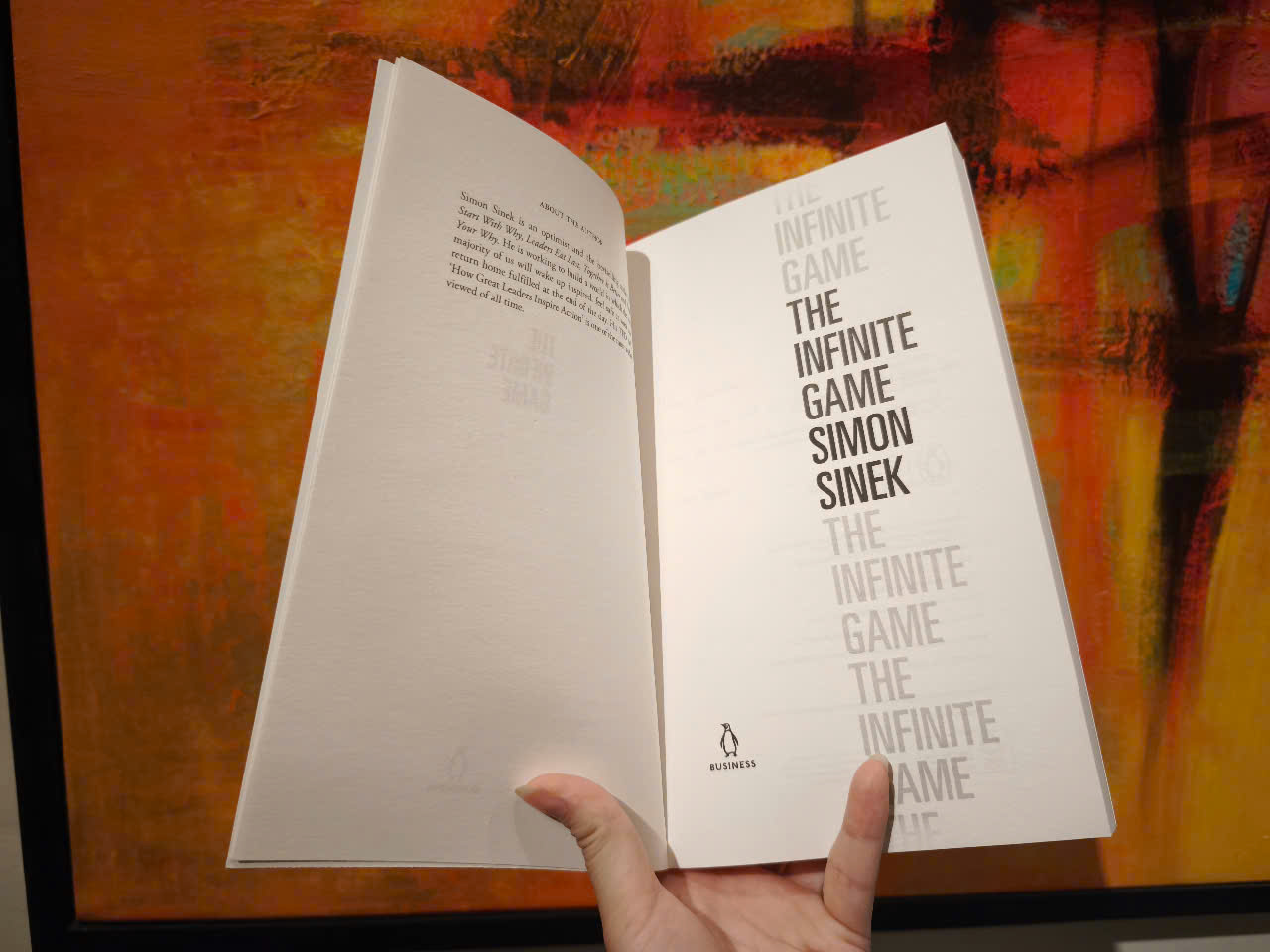 Sách - The Infinite Game by Simon Sinek/Amazon Editors