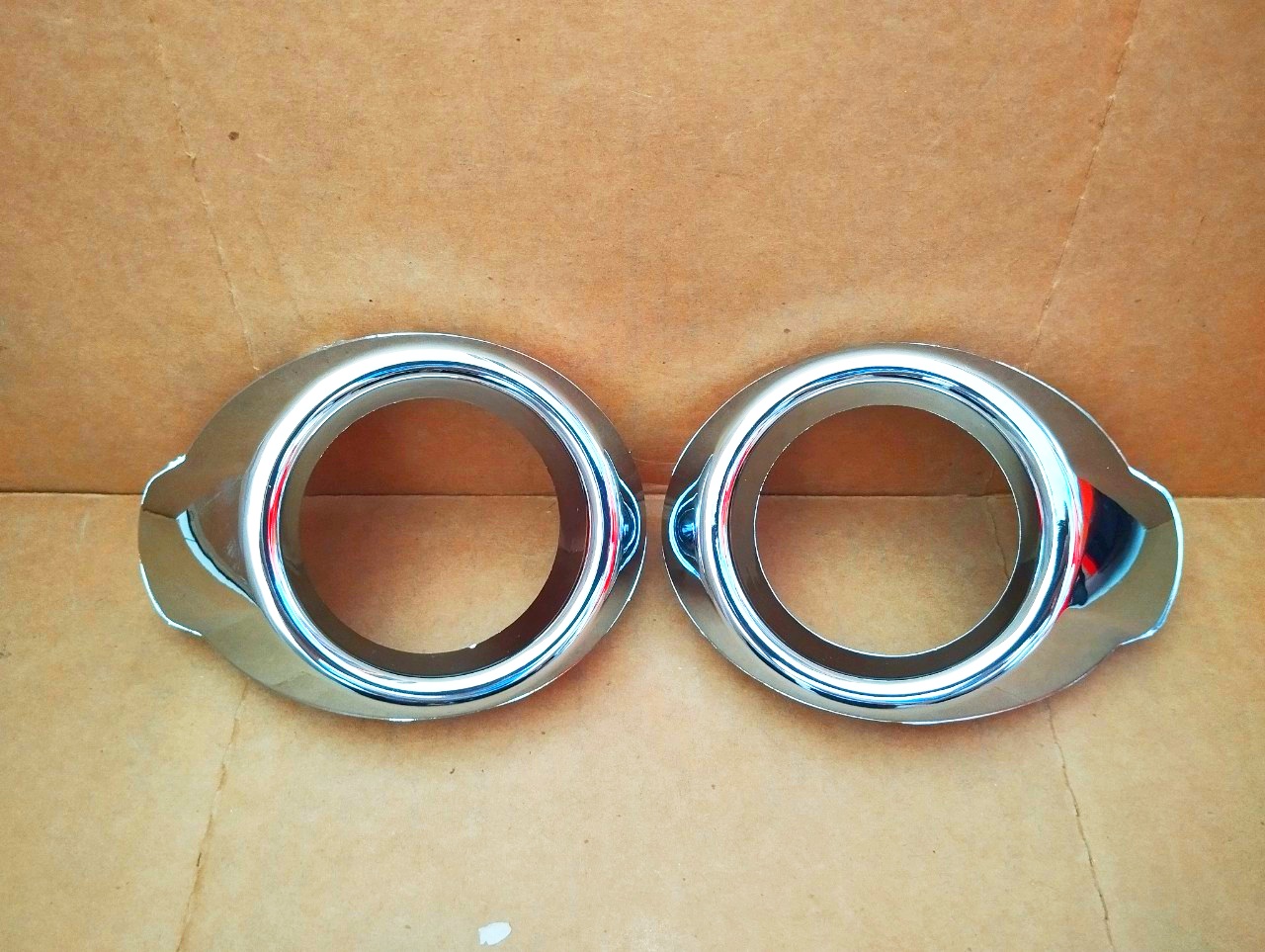 Bộ Đèn Gầm Sương Mù Ốp Chrome Ford Ecosport Fiesta Focus (2009-2020)