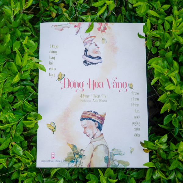 ĐỘNG HOA VÀNG