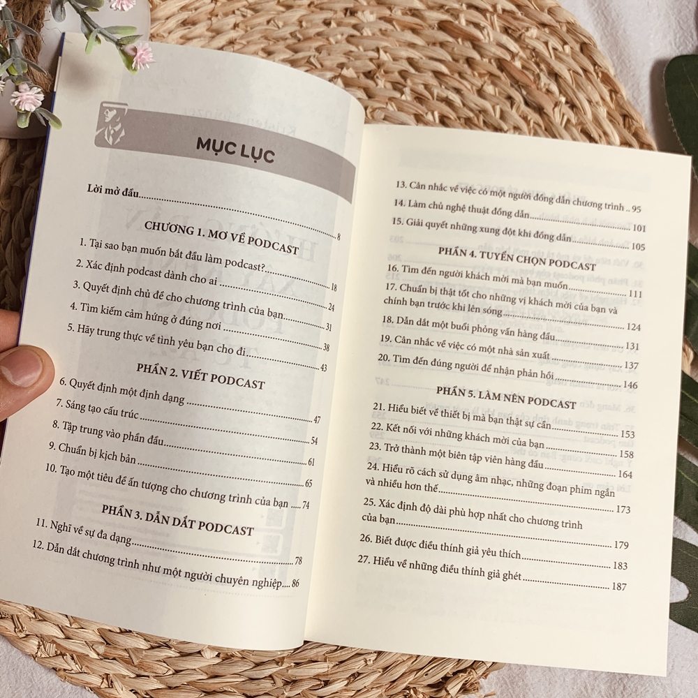 Sách Hướng Dẫn Xây Kênh Podcast Từ A - Z