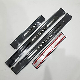 Nẹp Bước Chân Trong Ngoài Titan Cao Cấp Dành Cho Xe MAZDA CX30