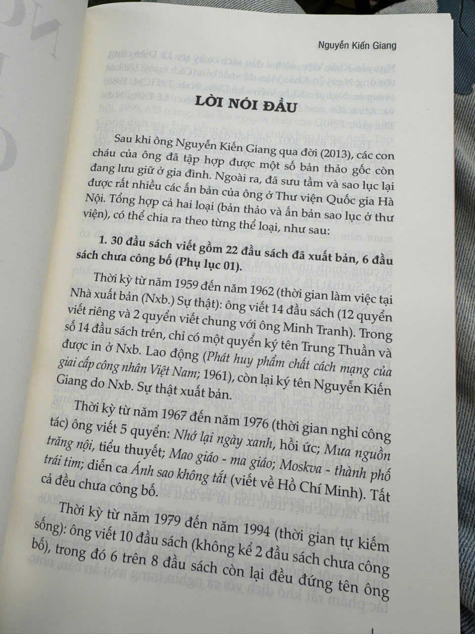 NGUYỄN KIẾN GIANG (1931-2013) - NIÊN BIỂU VÀ DI CẢO - NXB Thông tin và Truyền thông - Bìa cứng