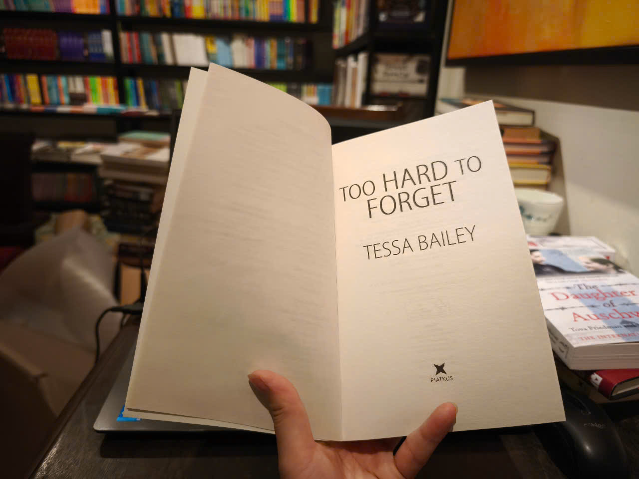 Sách - Too Hard to Forget by Tessa Bailey - Romance / Fiction in English