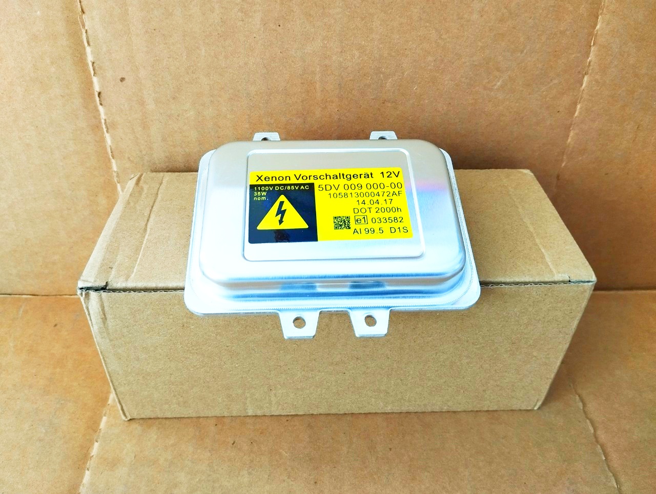 Bơm Xe Đạp MTB Chuyên Dụng 5V 100Psi Không Dây Pin Sạc Cực Nhỏ Gọn Tương Thích Valve Presta Schrader Lốp A2S