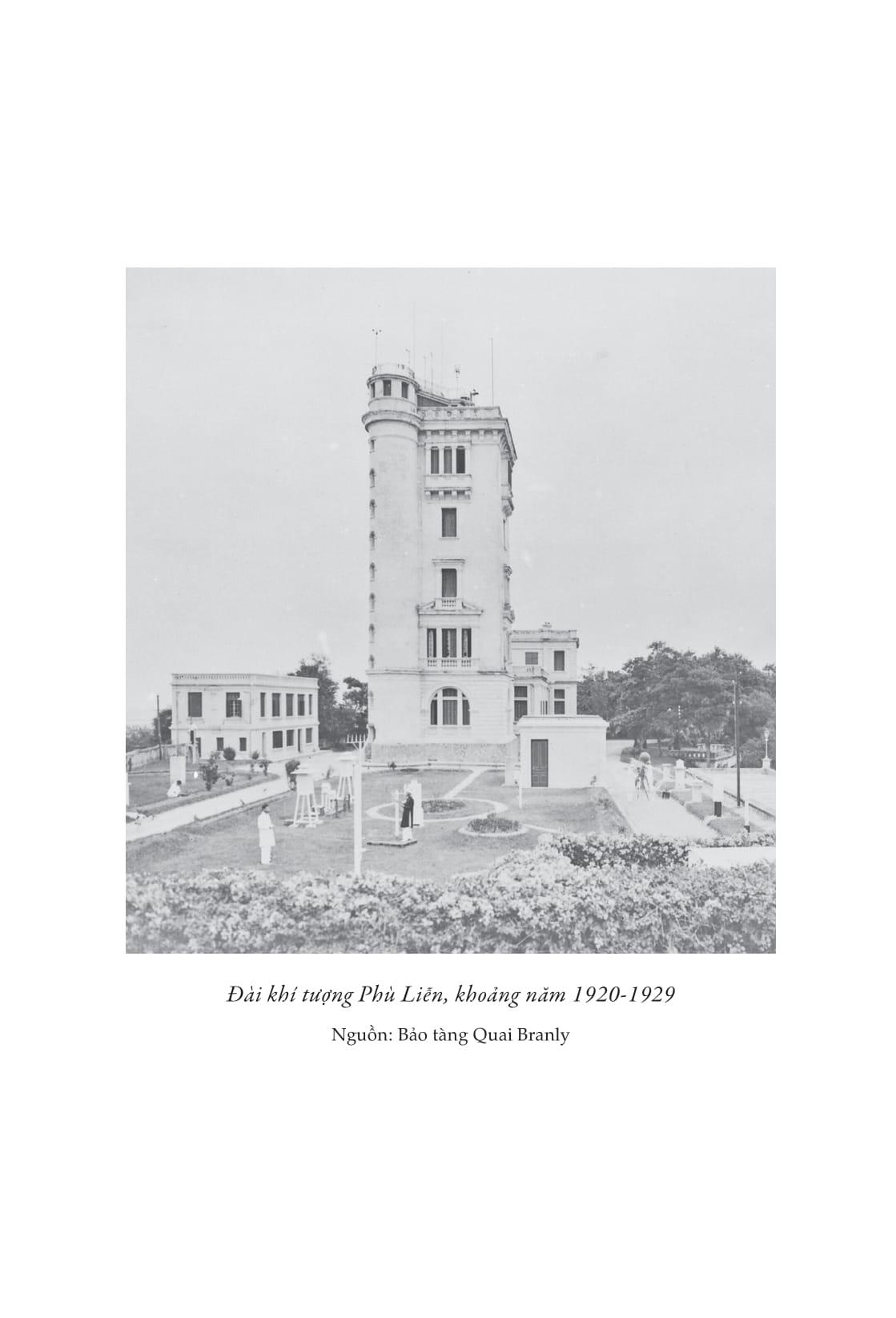 Sách - Một Tháng Ở Nam Kỳ