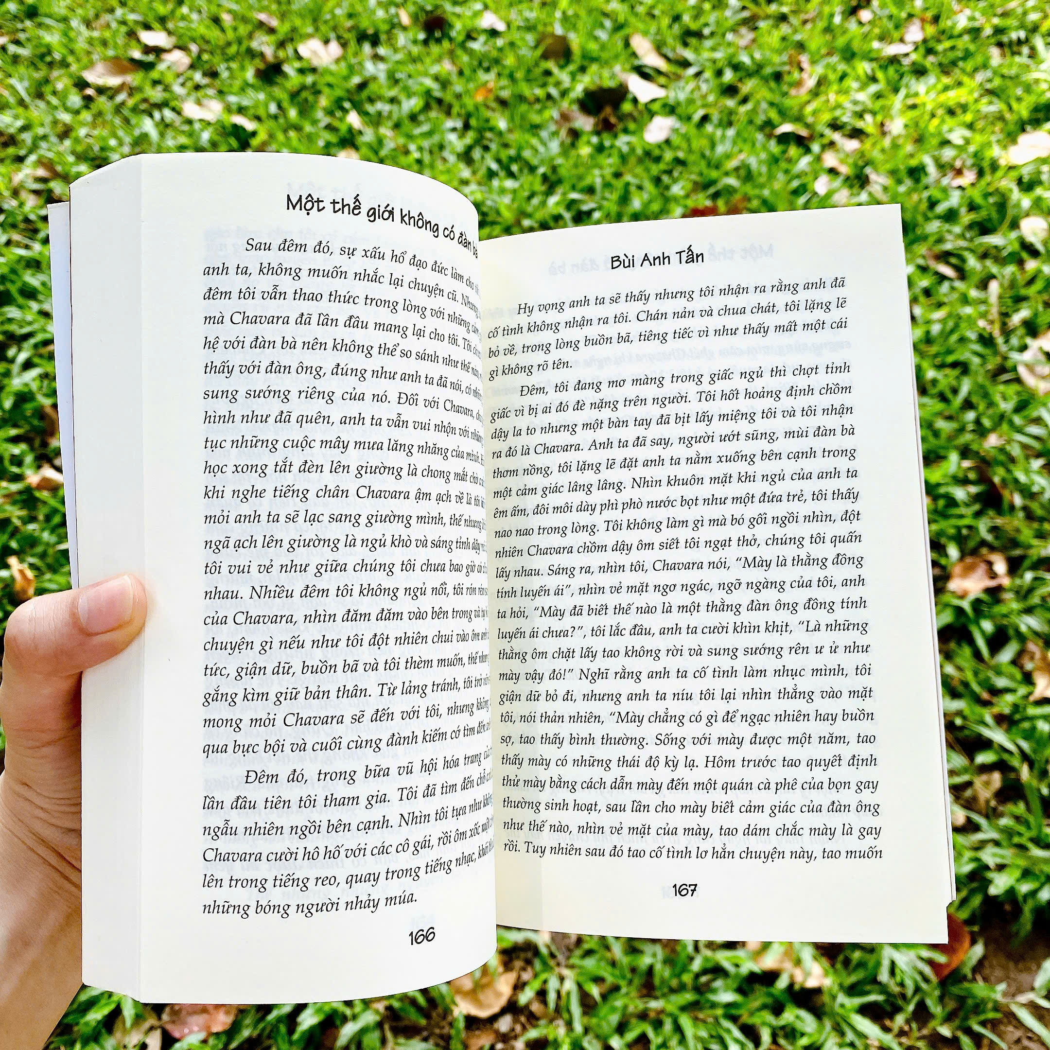 Một Thế Giới Không Có Đàn Bà (Trinh Thám Việt Nam)