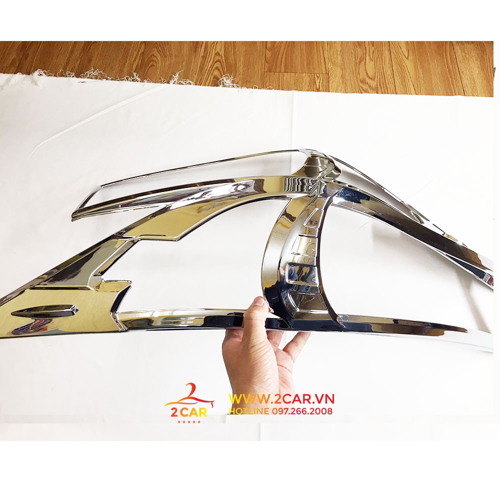 Ốp viền đèn pha, hậu xe Toyota Innova 2017 - 2022 mạ crom cao cấp, sáng bóng