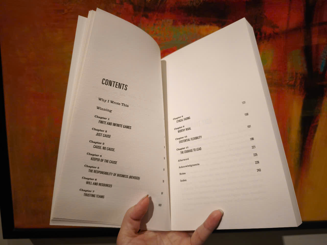Sách - The Infinite Game by Simon Sinek/Amazon Editors
