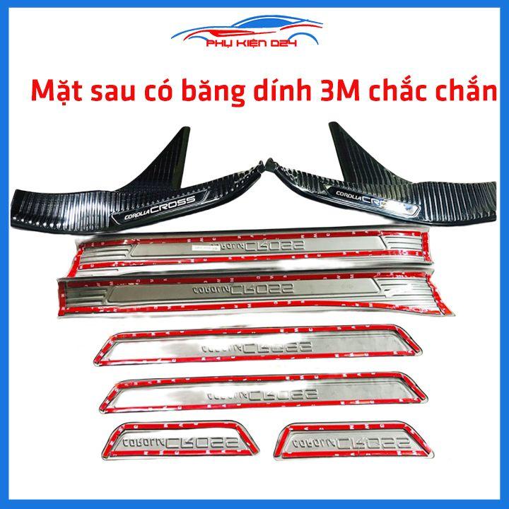 Bộ ốp bậc cửa trong ngoài nẹp bước chân Corolla Cross 2020 vân Titan chống trầy trang trí xe
