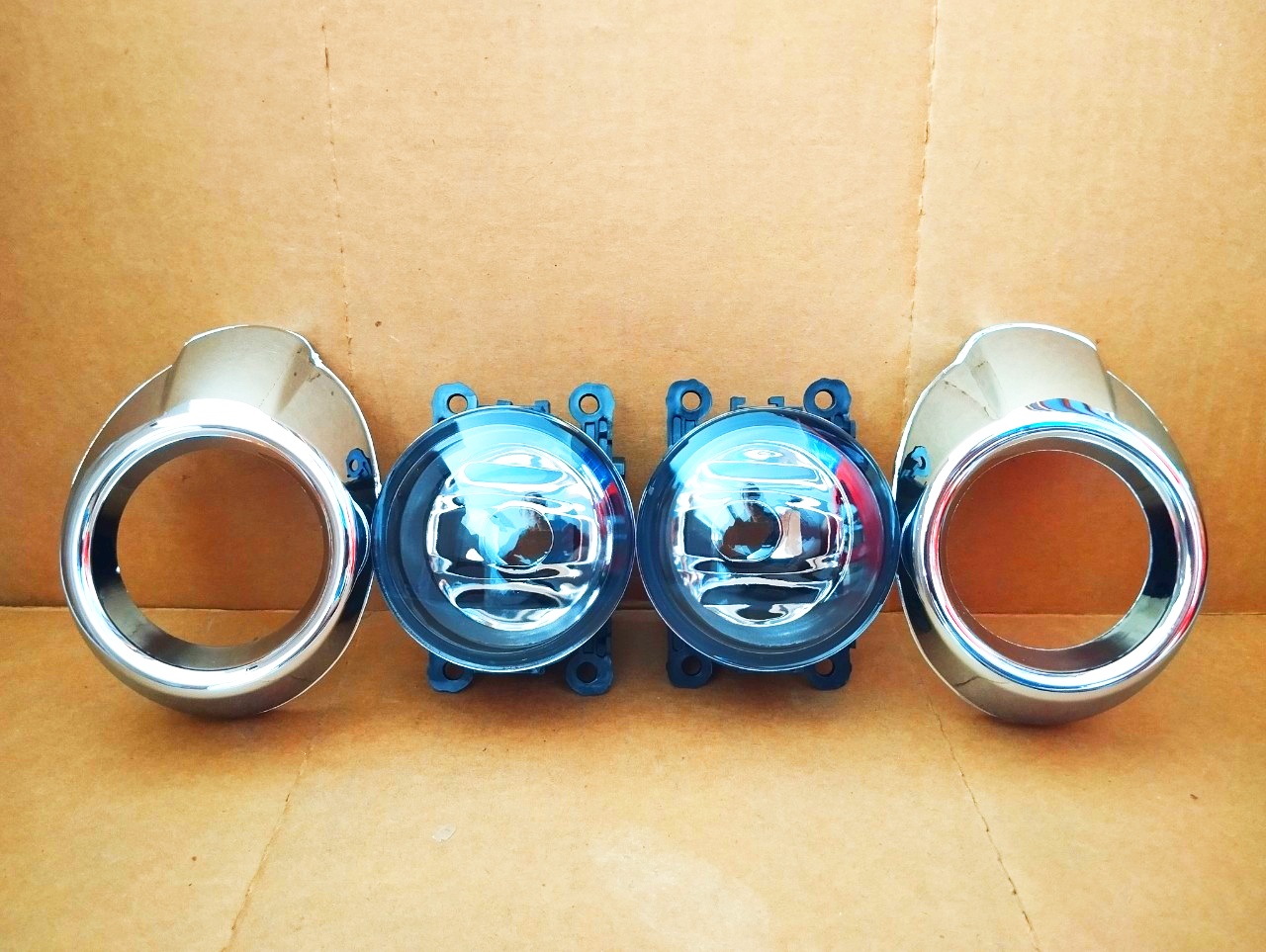 Bộ Đèn Gầm Sương Mù Ốp Chrome Ford Ecosport Fiesta Focus (2009-2020)