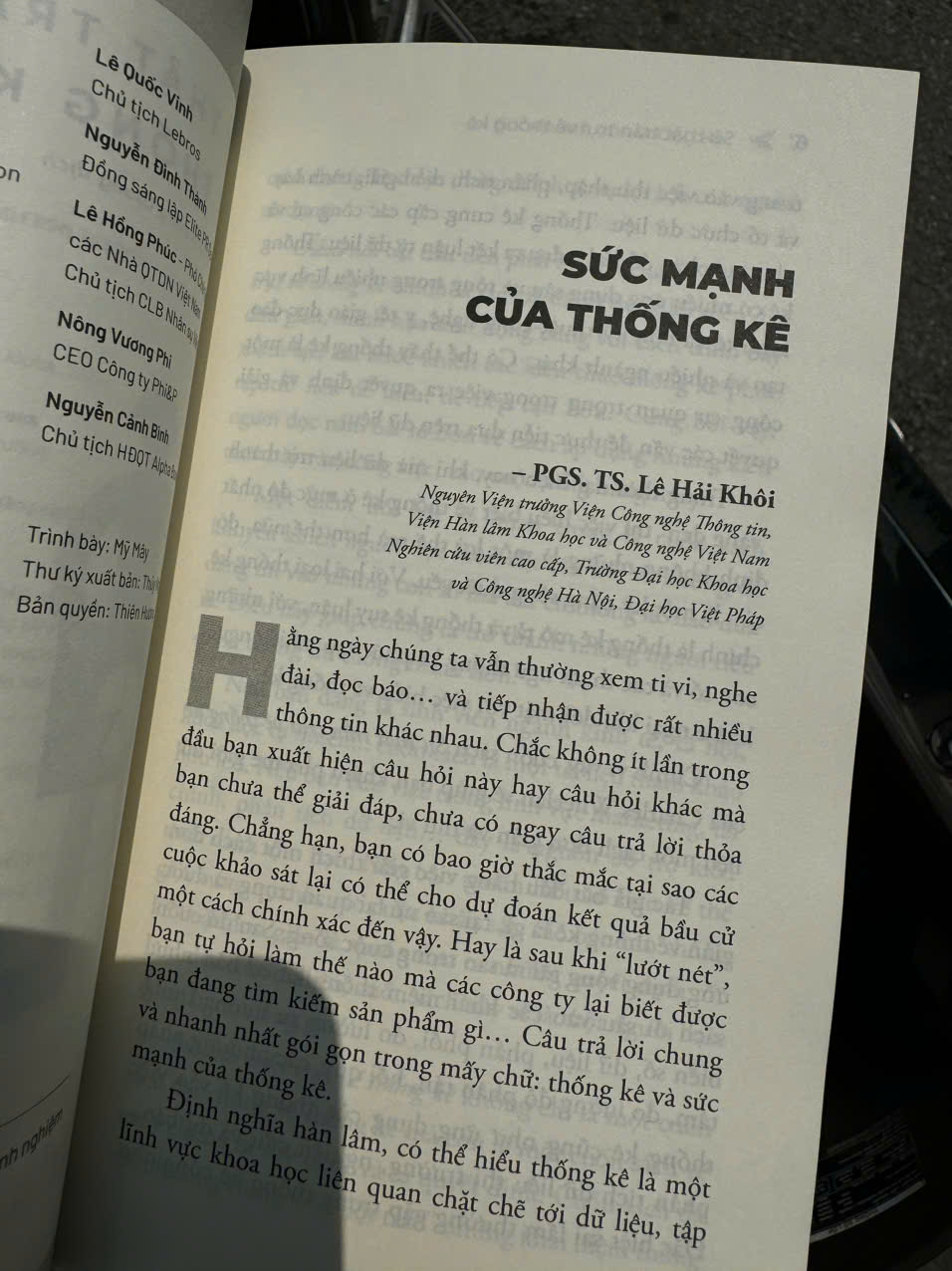 (Combo 2 cuốn) SỰ THẬT TRẦN TRỤI VỀ TIỀN & SỰ THẬT TRẦN TRỤI VỀ THỐNG KÊ - Charles Wheelan – Tuấn Minh, Hương Giang dịch – Alphabooks – NXB Thế Giới