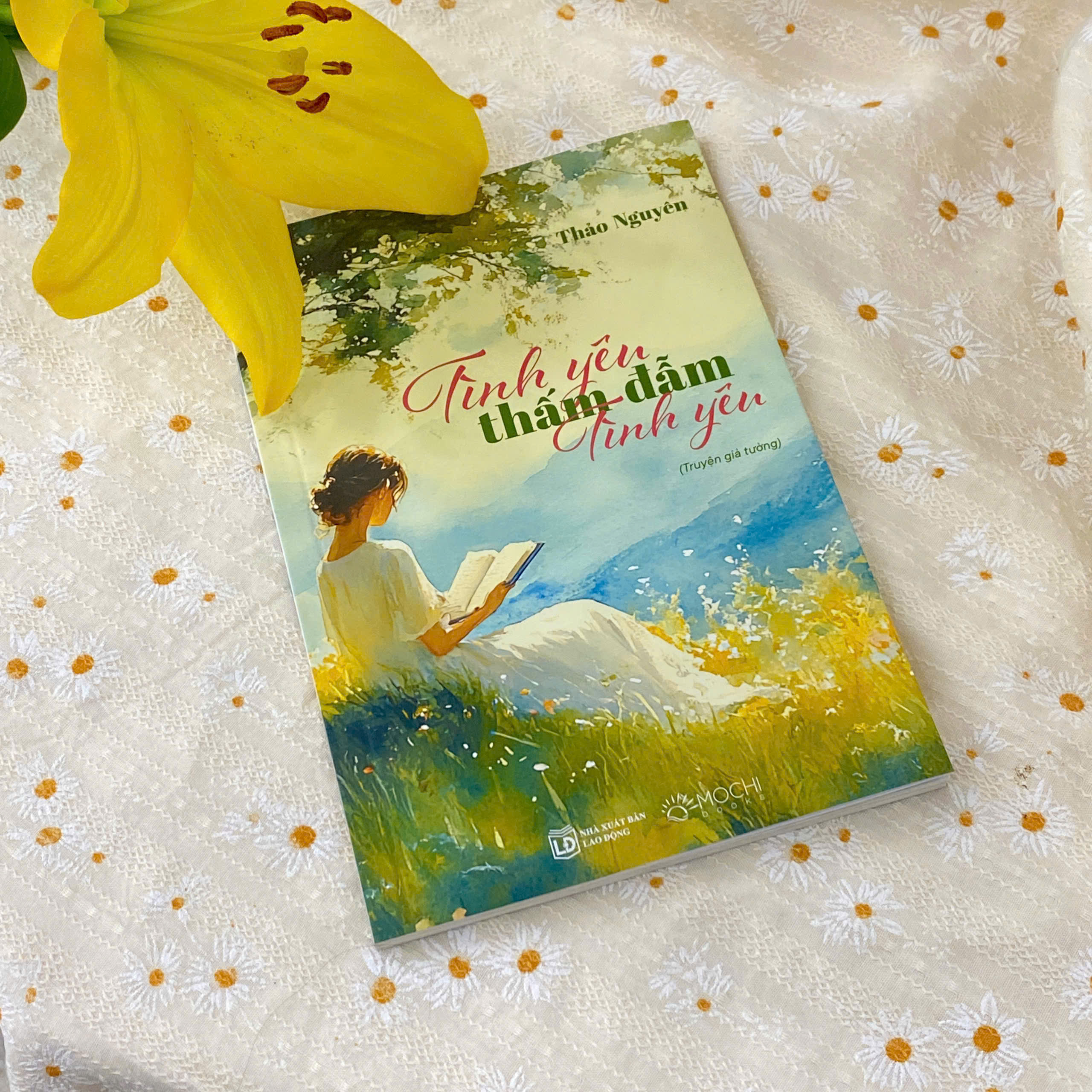 Sách - Tình yêu thấm đẫm tình yêu