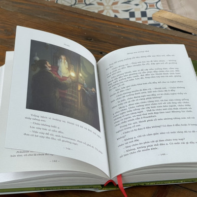 (Bìa cứng – in màu toàn bộ) HEIDI – Johanna Spyri – Thanh Vân dịch – Đông A – NXB Văn Học