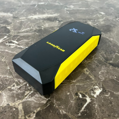 Bộ kích điện ô tô, kiêm pin sạc dự phòng Goodyear GY-5295 10000mAh - Hàng Nhập Khẩu