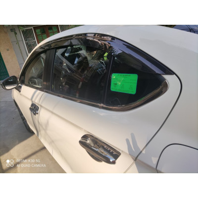 Vè che mưa xe Honda City 2015 - 2020, 2021, 2022 nhựa đen cao cấp - Giá 1 bộ