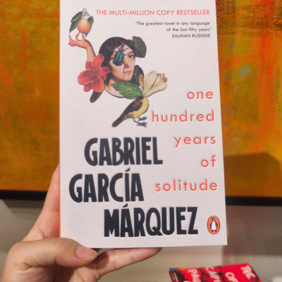 Sách - One Hundred Years Of Solitude by Gabriel García Márquez - Classics/ Fiction in English