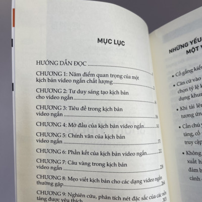 SHORT VIDEOS – KỊCH BẢN HAY, TRIỆU VIEW TỚI TAY -  Thu Quỳ – Minh Thanh dịch – Bizbooks - NXB Hồng Đức