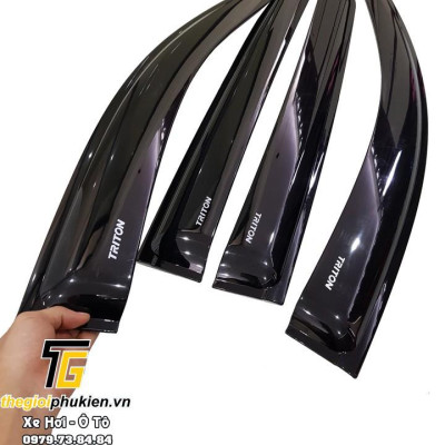 Bộ vè che mưa ABS Mitsubishi Triton 2019 cao cấp