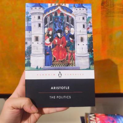 Sách - The Politics (Penguin Classics) by Aristotle - Philosophy/ Politics/ Classics in English