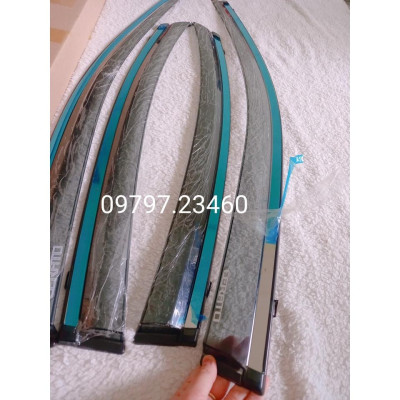 Vè che mưa Kia Cerato 2019-2022 chỉ mạ crom, chất liệu dày và bền, có vi deo rivew sản phẩm