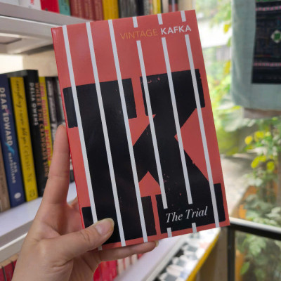 Sách - The Trial by Franz Kafka - Bìa mềm,tiếng anh, tiểu thuyết/Fiction/Novel