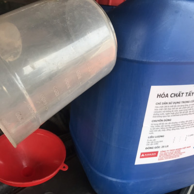 Dung dịch hóa chất súc rửa két nước ô tô C88 an toàn chuyên dụng