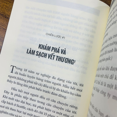 Sách - Nghệ thuật nói trước công chúng, Chiến thần livestream, Short videos, Nghệ thuật bán hàng bằng câu chuyện