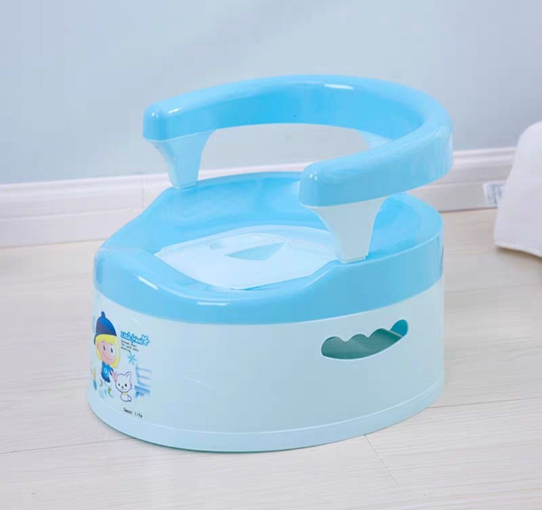 BÔ VỆ SINH CÓ TỰA LƯNG CHO BÉ ( MÀU NGẪU NHIÊN )
