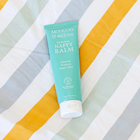 BABY NAPPY BALM MOOGOO- KEM THAY TÃ CHỐNG HĂM EM BÉ MOOGOO 120G
