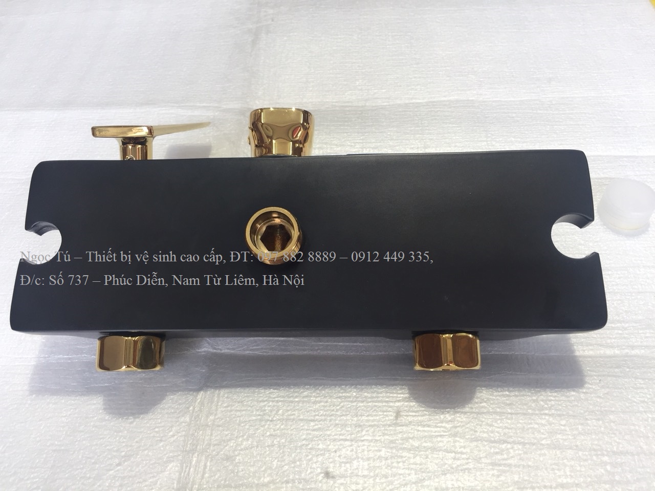 Sen cây tắm bảng hiển thị nhiệt độ màu đen ánh vàng GS 7749, đẹp sang trọng quý phái, ko dùng điện mà vẫn hiện nhiệt độ