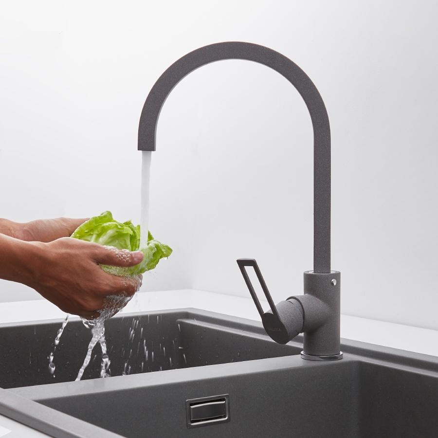 Vòi rửa chén Malloca MF-073 - Màu xám - Nước Nóng Lạnh - Hàng Chính Hãng