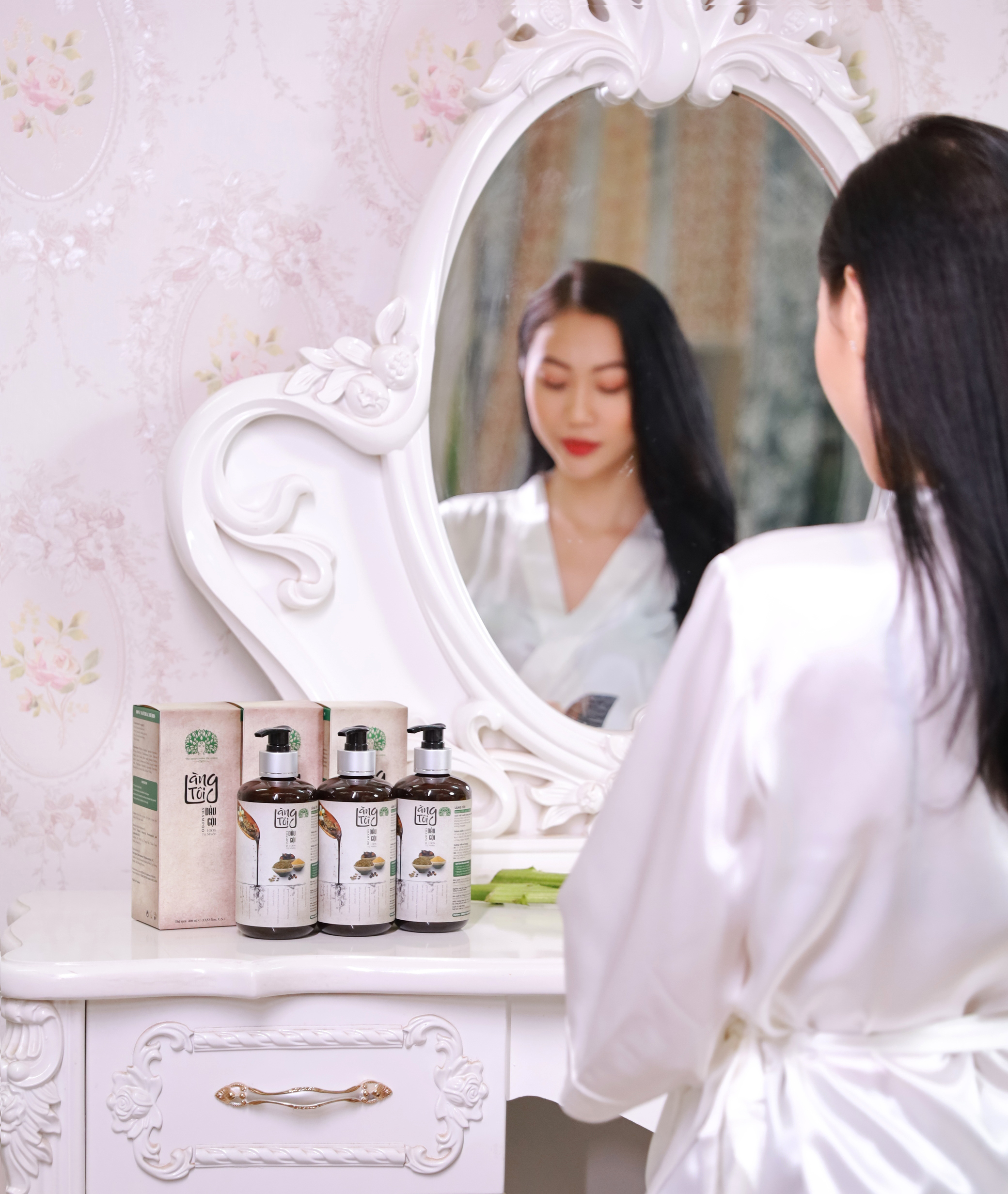 Dầu gội thảo dược Làng Tôi - Thương hiệu Việt - Bản sắc Việt