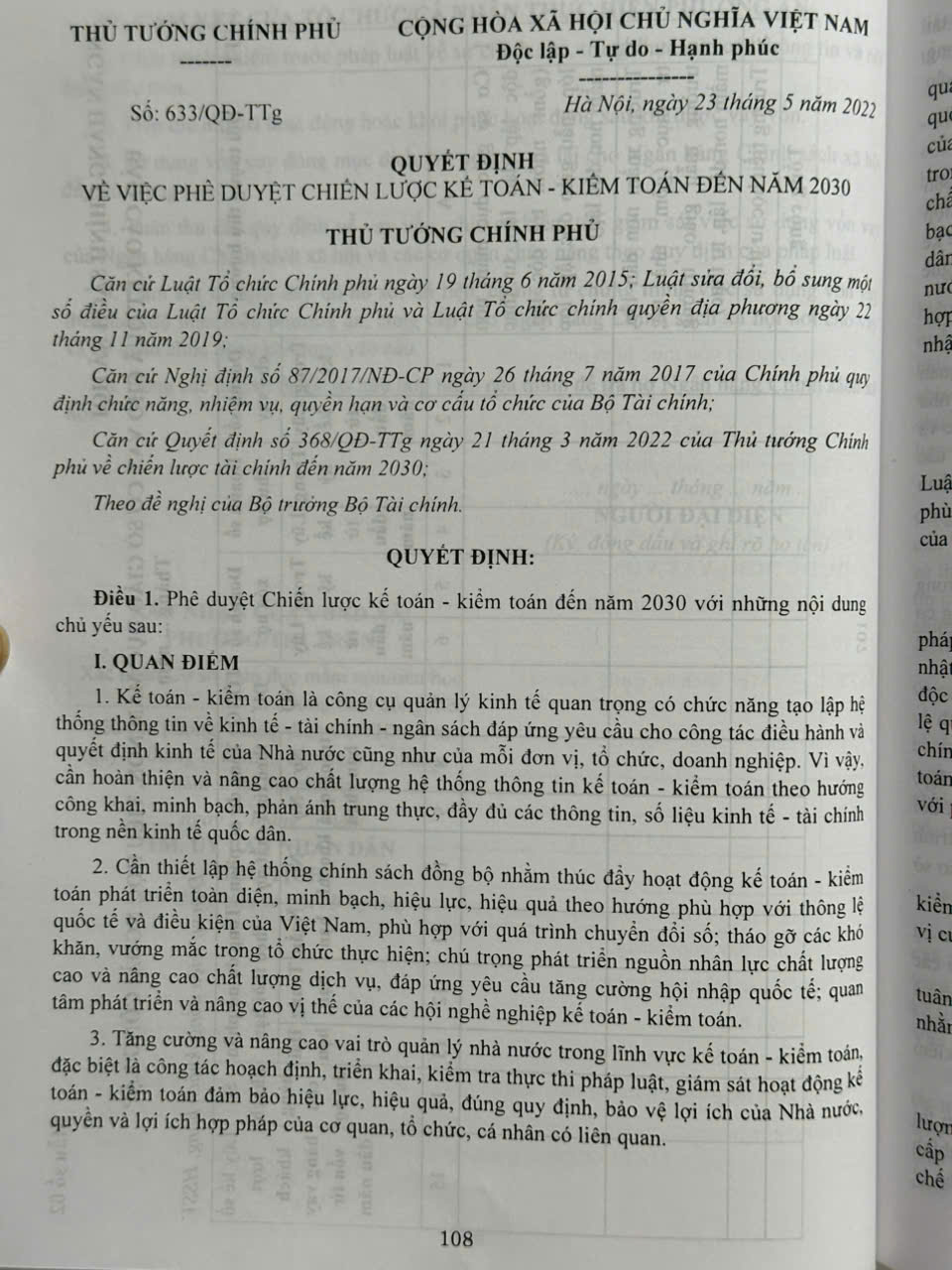 Sách Sổ Tay Kế Toán Trường Học – Quy Định Về Công Khai Thu Chi, Quản Lý Tài Chính Trong Trường Học (V2504D)