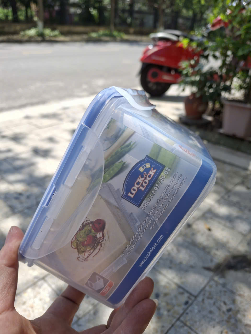 Hộp Bảo Quản Thực Phẩm Dung Tích 1.2 lít LocknLock HPL822T (hàng chính hãng)