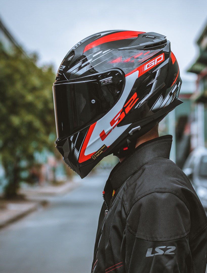 Mũ Bảo Hiểm Fullface Hai Kính LS2 FF327 Challenger