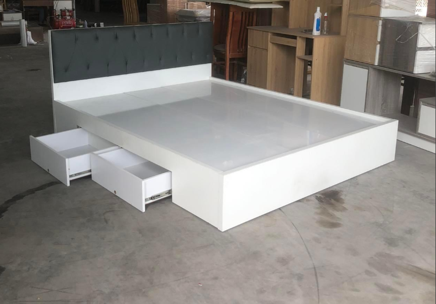 Giường gỗ công nghiệp đầu giường bọc nệm Juno Sofa