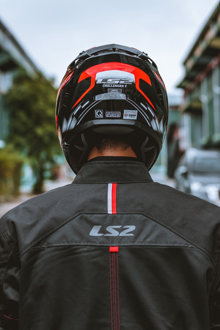 Mũ Bảo Hiểm Fullface Hai Kính LS2 FF327 Challenger