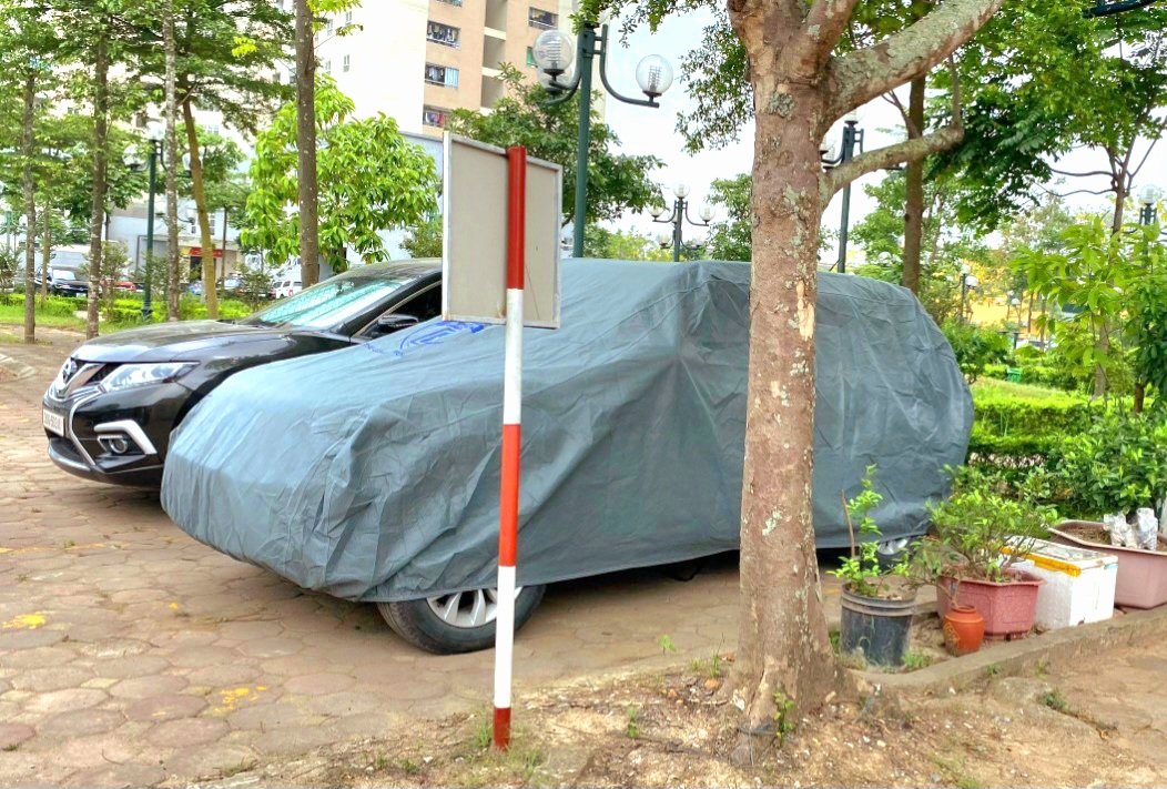 Bạt phủ ô tô chất liệu vải không dệt 3 lớp cao cấp thương hiệu MACSIM cho xe ô tô Hyundai Tucson - màu ghi