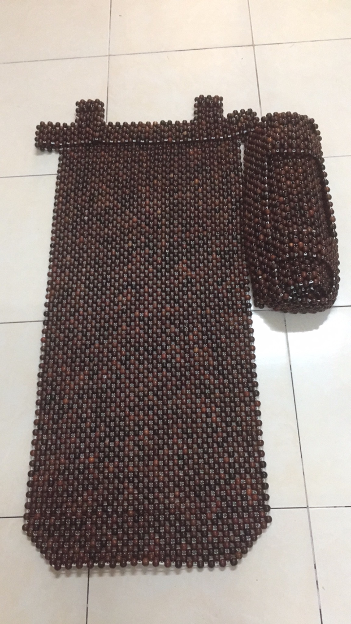 Đệm lót ghế ô tô hạt gỗ Mun hạt 12ly - kích thước 105 cm x45cm