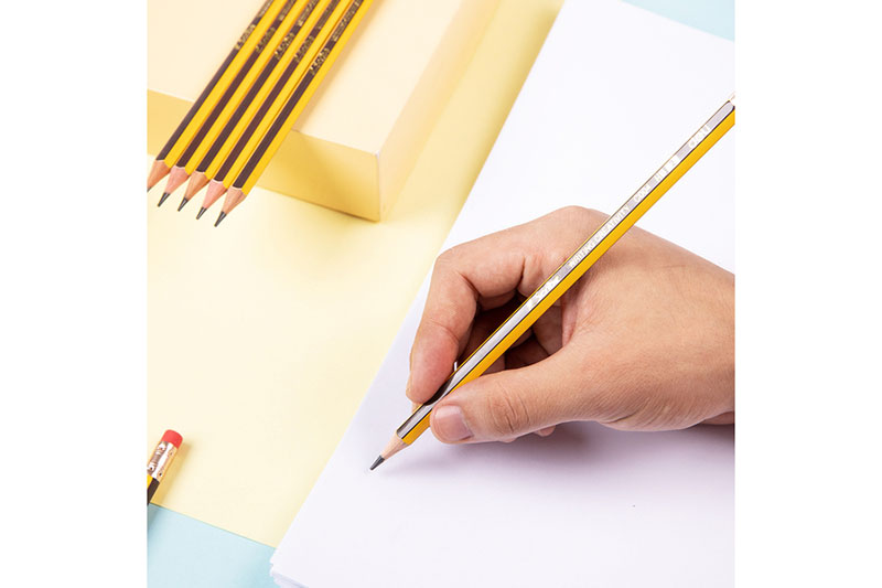 Hộp 12 bút chì gỗ Deli 2B thân lục giác có tẩy Scribe C004