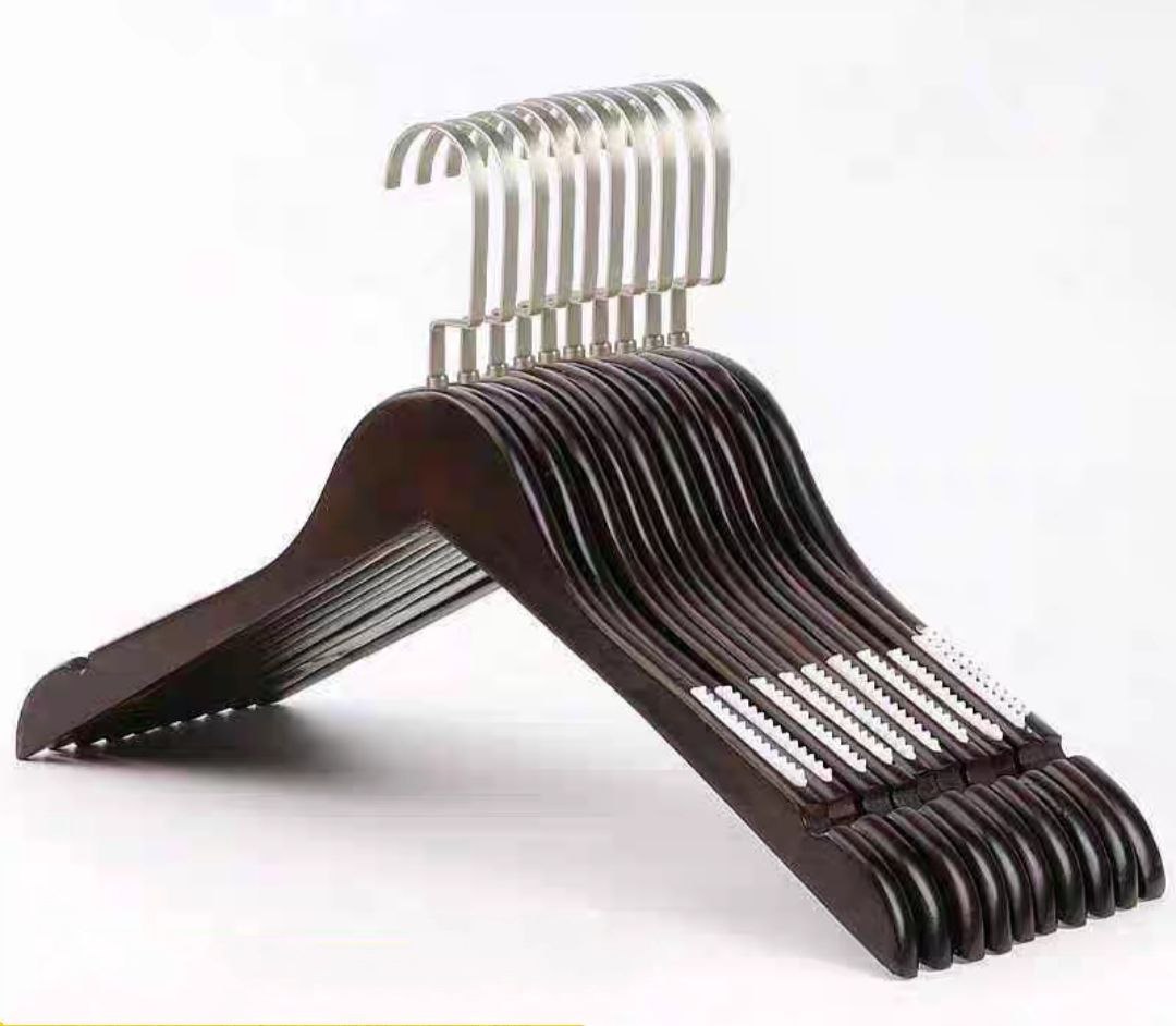 Móc Gỗ Nâu Treo Quần Áo Đầu Móc Dẹp KTN 44.5cm