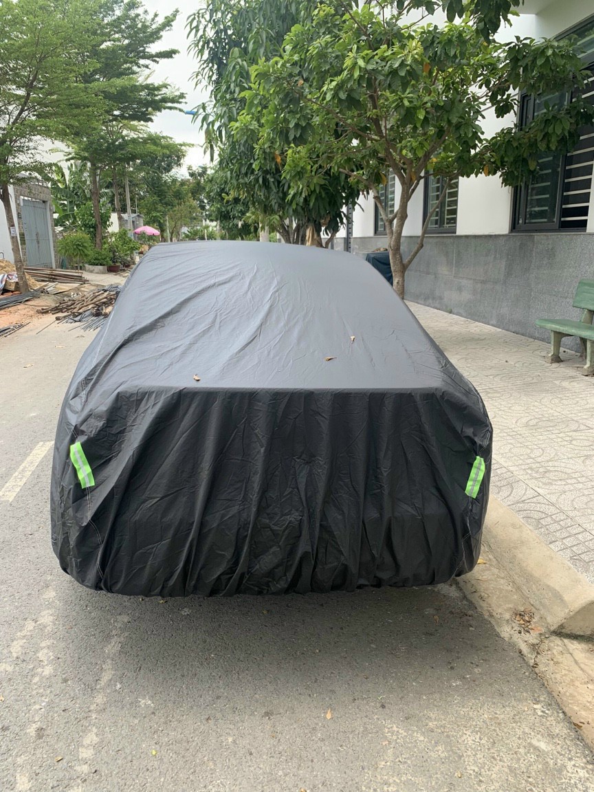 Bạt phủ ô tô Nissan Terra thương hiệu Macsim sử dụng trong nhà và ngoài trời chất liệu Polyester - màu đen