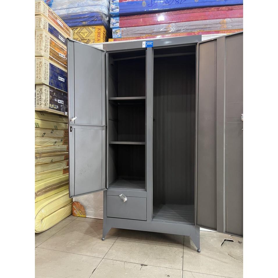 Tủ sắt quần áo cao 1m6 ngang 90cm xanh lá - TSDT13