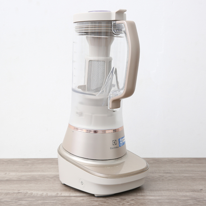Máy xay sinh tố Electrolux E7TB1-84SM - Hàng chính hãng